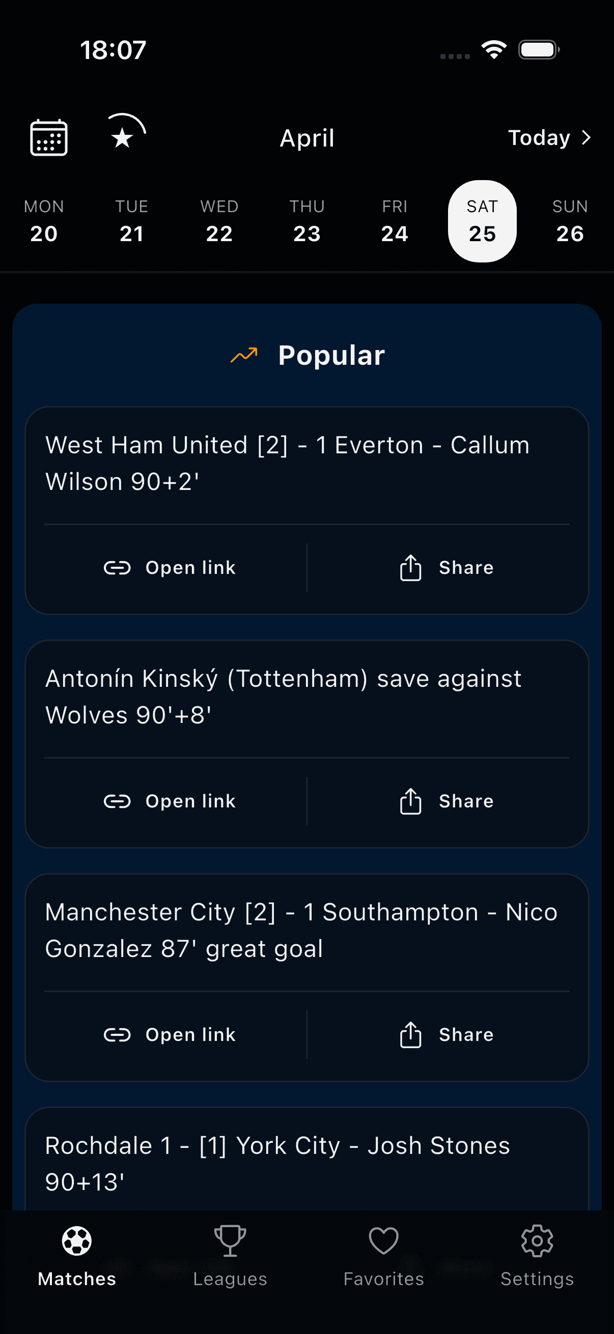 TopBin popular football moments screen